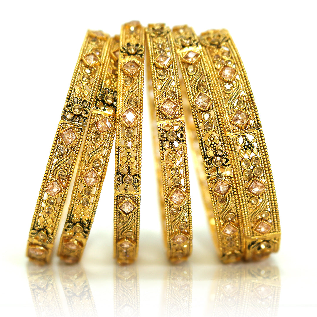 (Golden Mirage) shown in close up from Al Musk Jewellery collection.